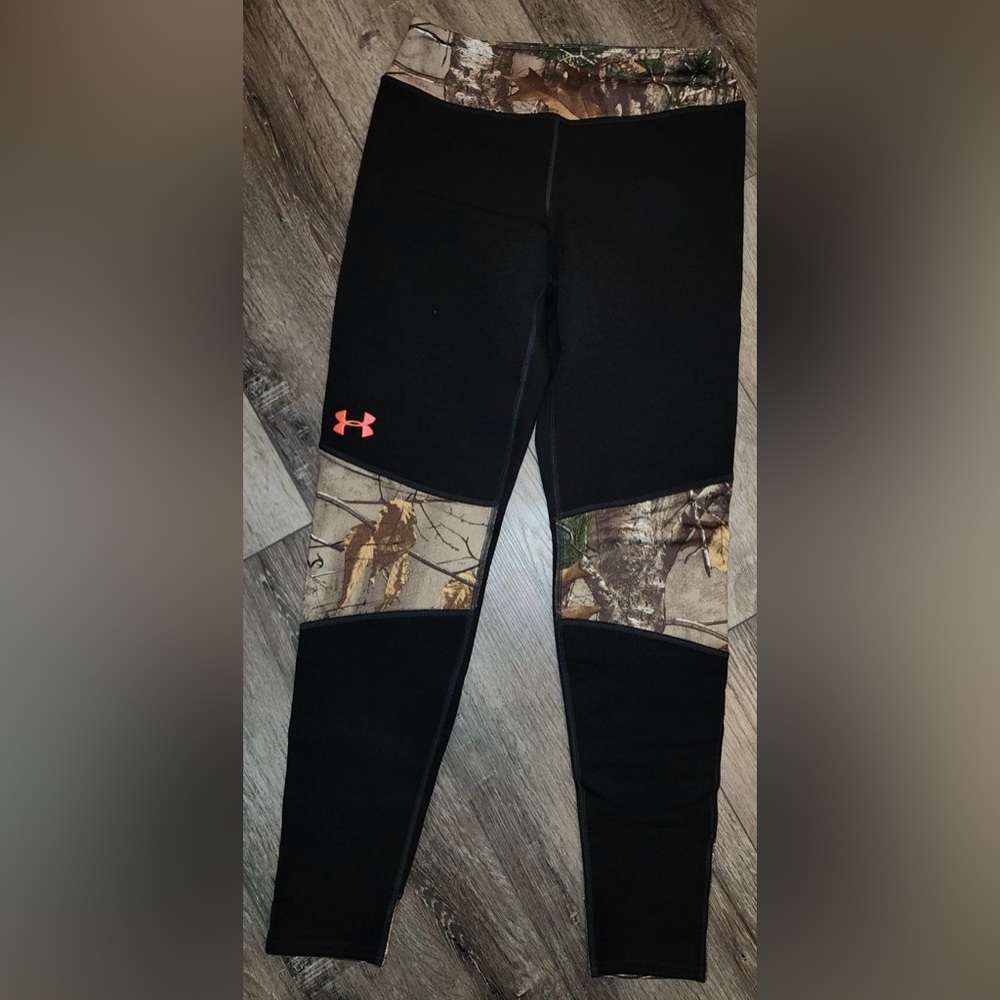 Under Armour Scent Control layer. Small
